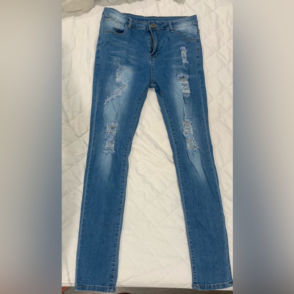 Brand new men’s Hungson skinny jeans w/ tag